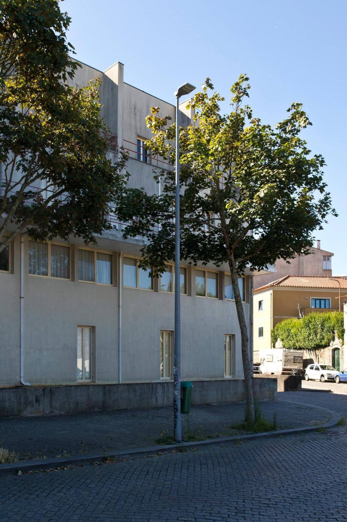 Apartamento Aposentus - Bairro Alvaro Siza Vieira *